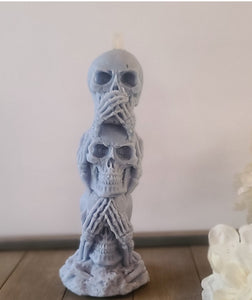 No Evil Scented Skull Candle (blue)
